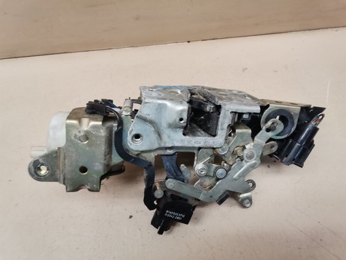Gache serrure avant - gache,